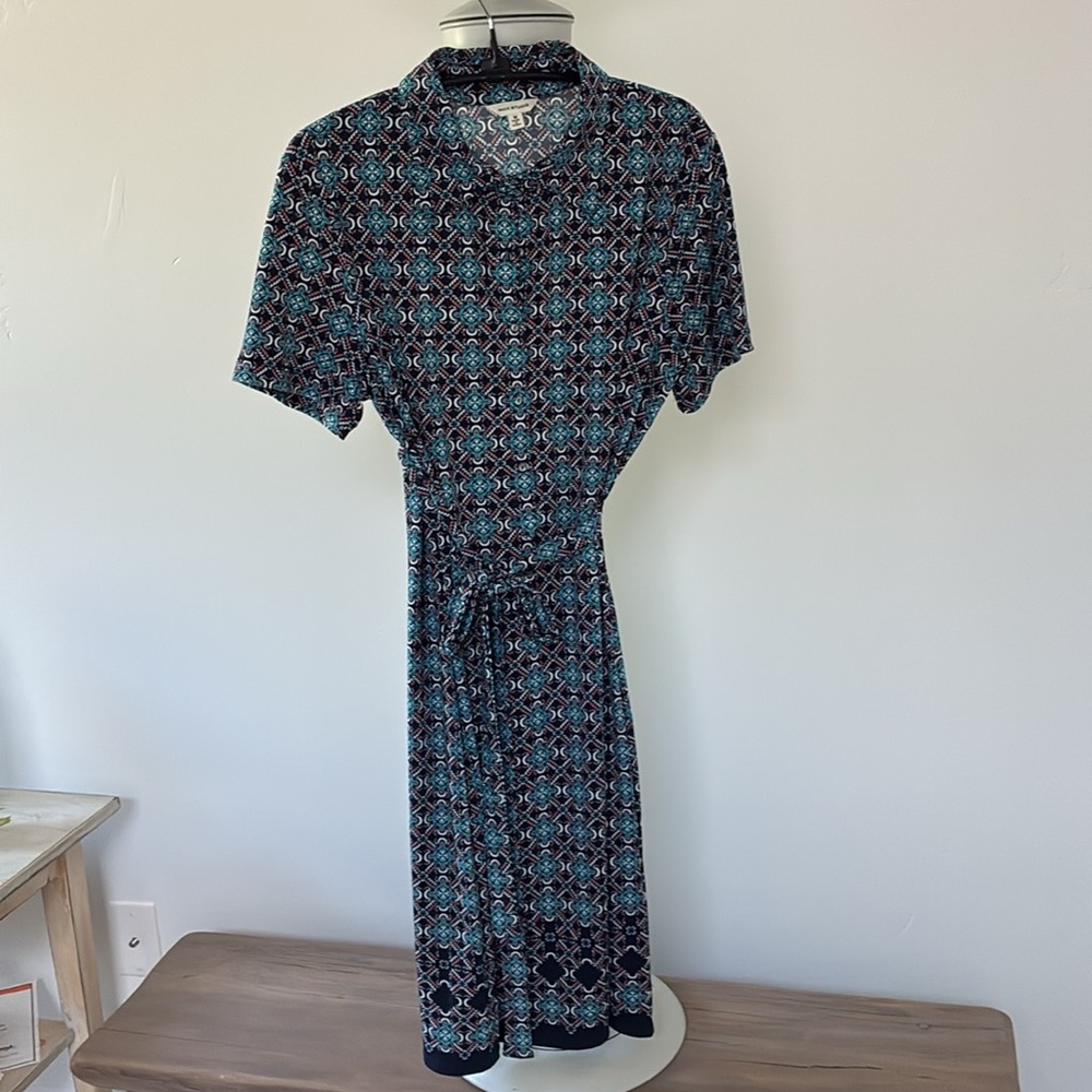 Max Studio Navy and Teal Geometric Dress